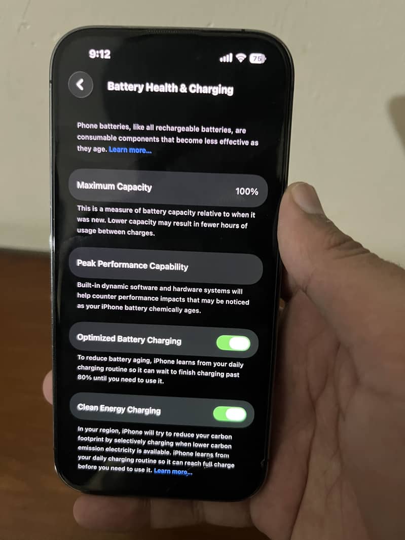 Apple iPhone 14 Pro 0