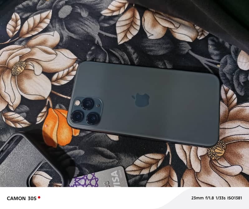 Apple iPhone 11 Pro 0