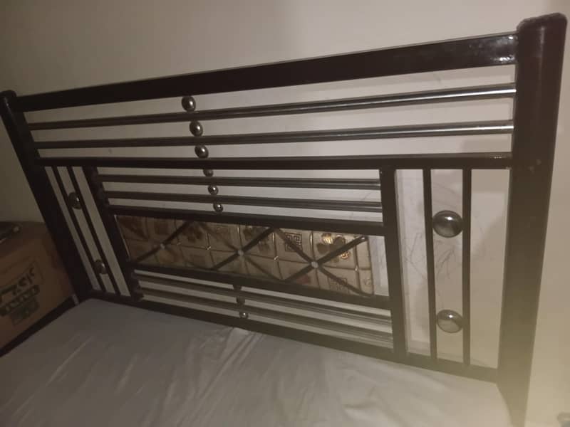 single bed 2