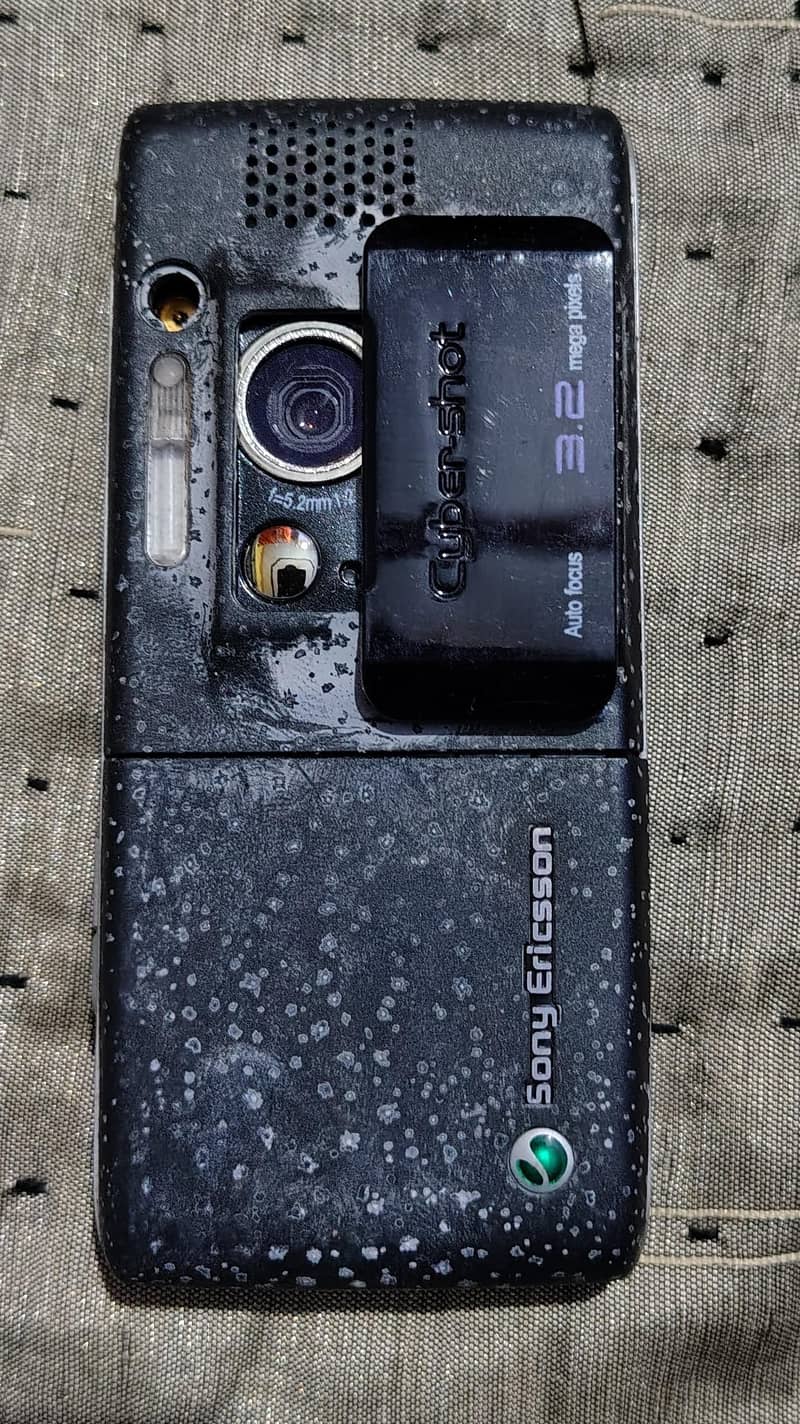 Sony Ericsson 9