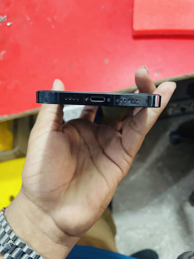Apple iPhone 12 Pro Max sim time available 1