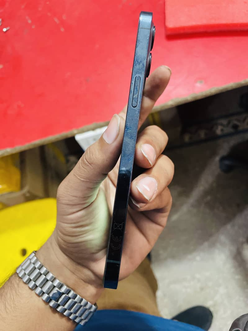 Apple iPhone 12 Pro Max sim time available 4