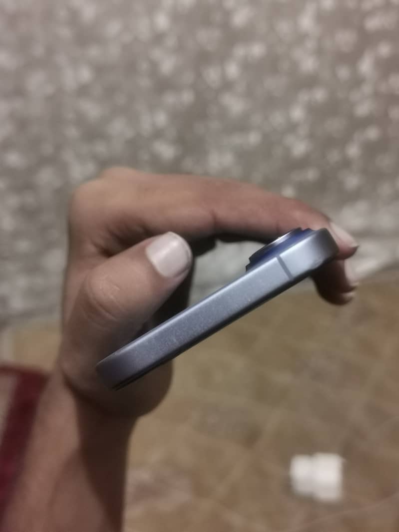 Apple iPhone 17 3