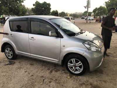 Toyota Passo 2005
