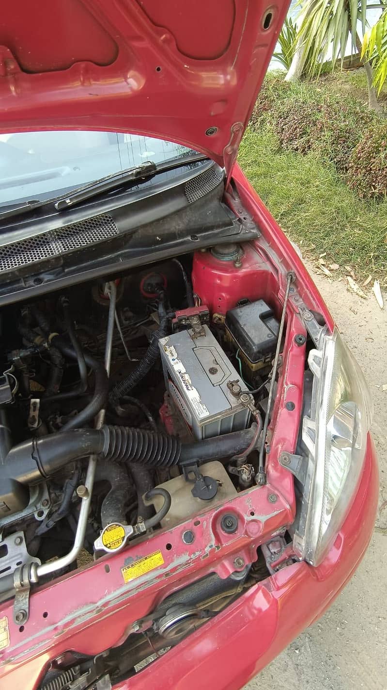 Toyota Vitz 2004 7