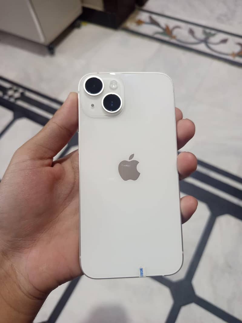 Apple iPhone 14 4