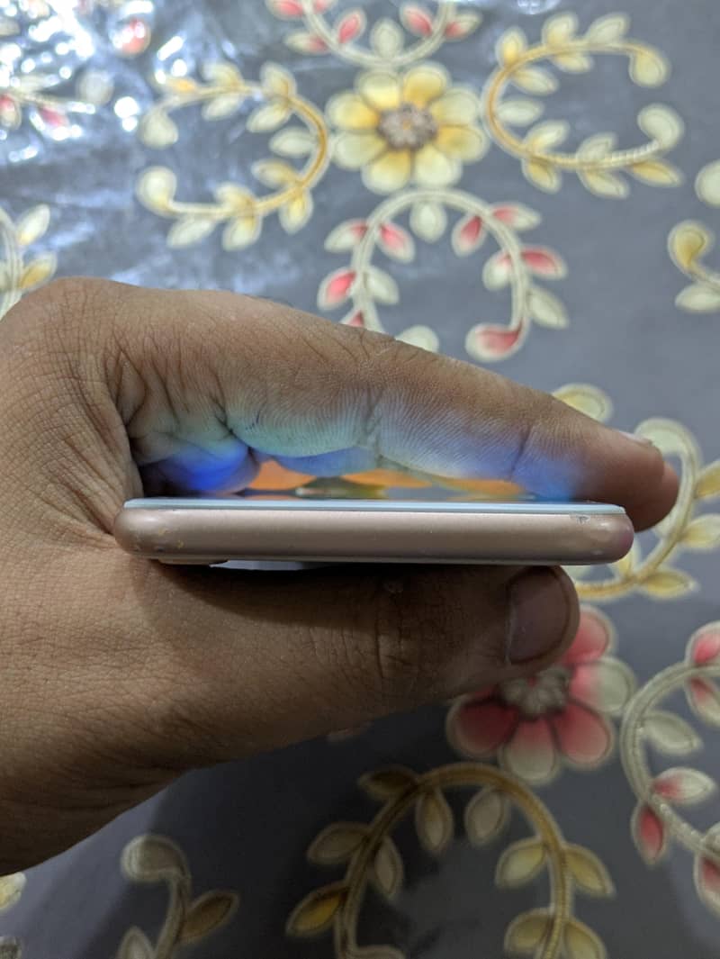 Apple iPhone 8 2
