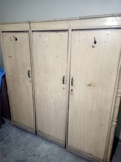 3 Wooden used wardrobe