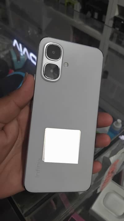 Infinix Smart 10