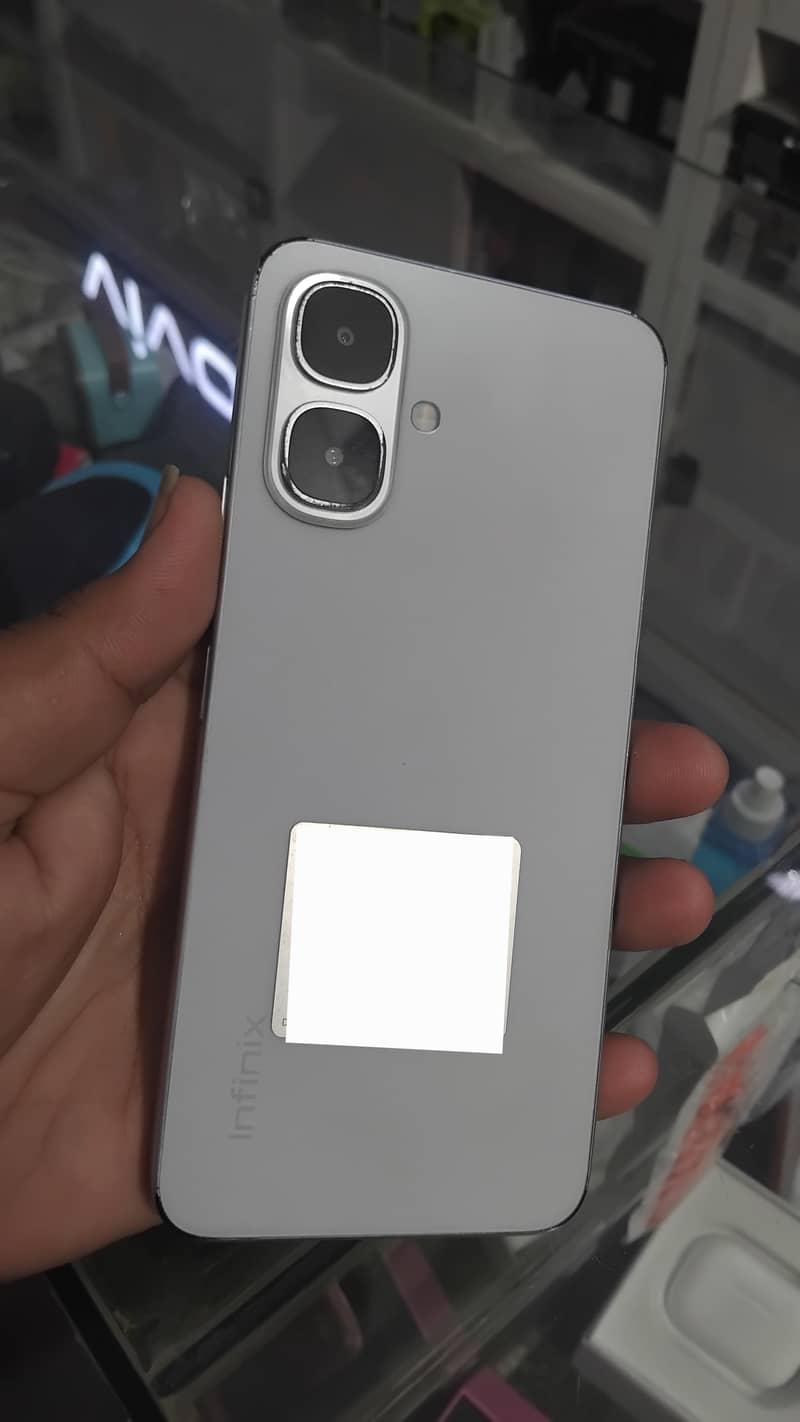 Infinix Smart 10 0