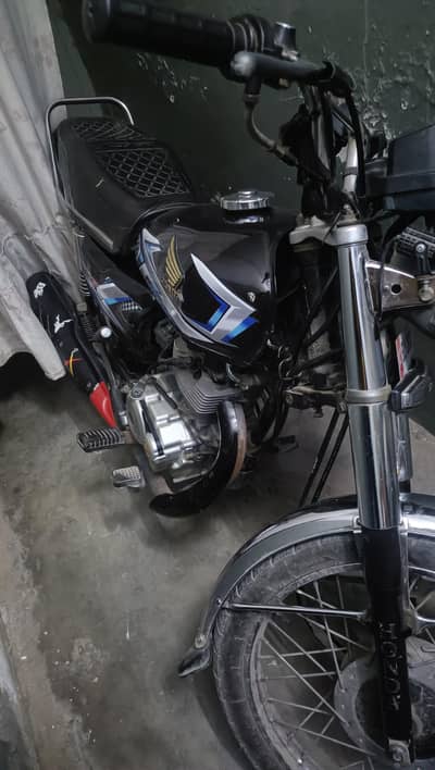 cg 125 2017 -18 model converted into 2025 model urgent sale
