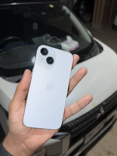 Apple iPhone 15