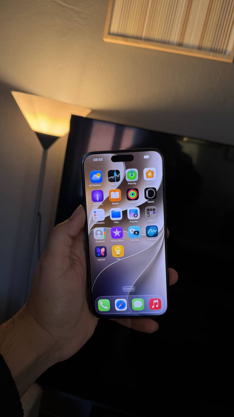 Apple iPhone 15 Pro Max 12