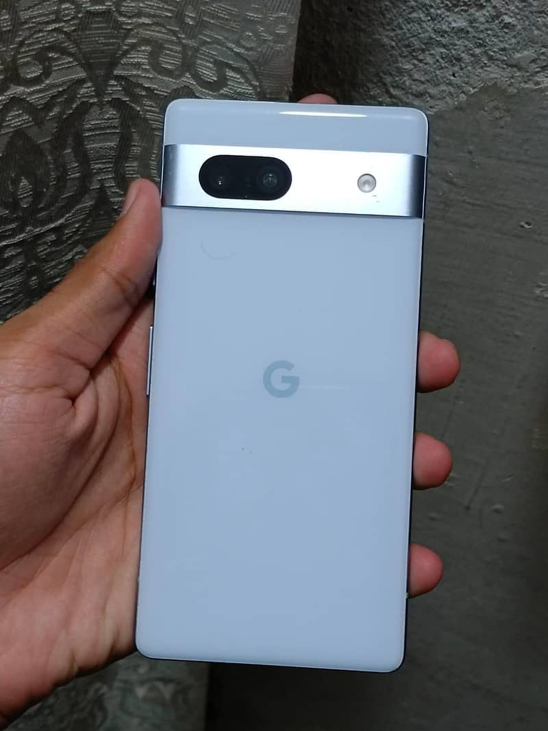 Google Pixel 7a 4