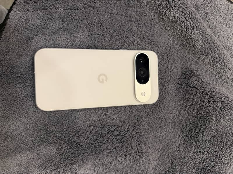 Google Pixel 9 0