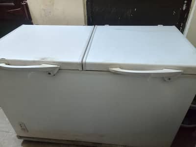 Double door total length 52 up to down 32 fraud log door raha