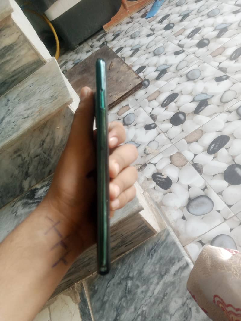 Infinix Note 7 4