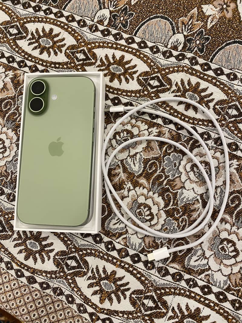 Apple iPhone 17 1