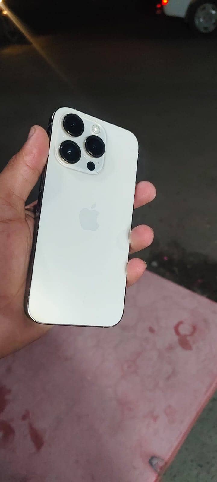 Apple iPhone 14 Pro 0