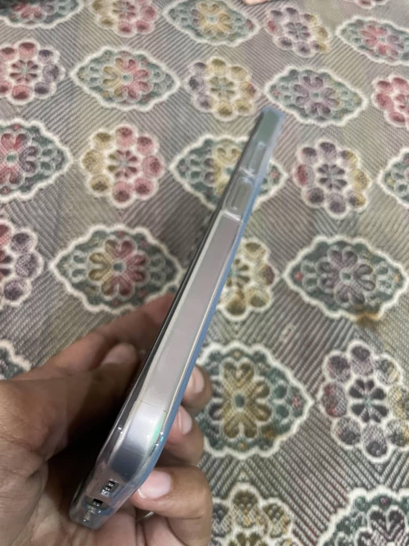 OPPO A6s 3