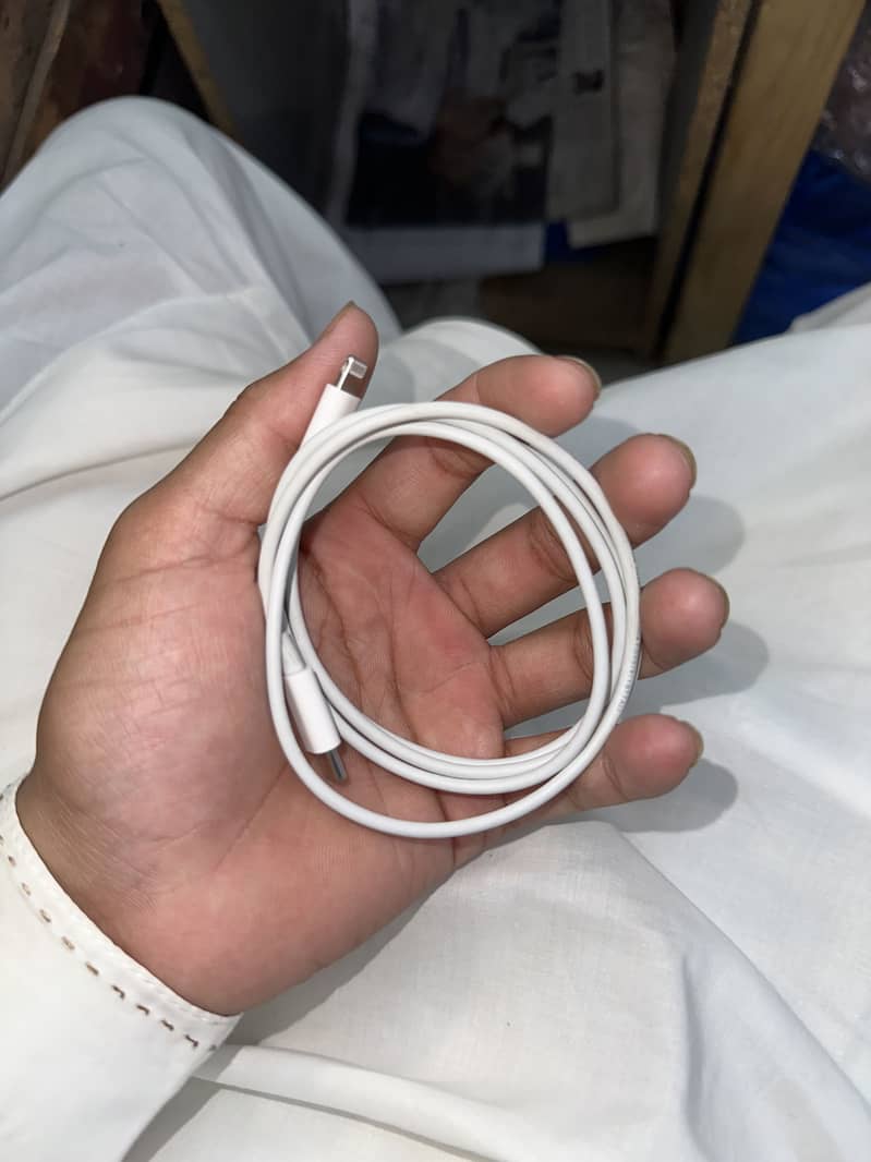 Apple iPhone charger 7