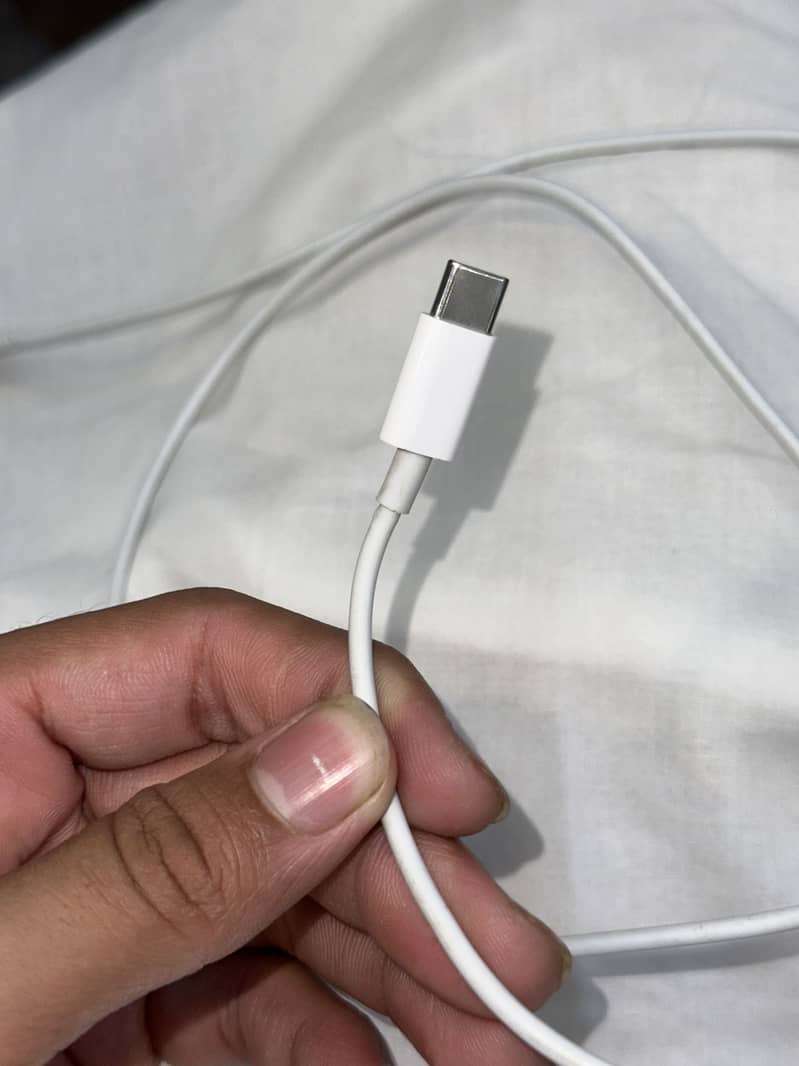 Apple iPhone charger 8
