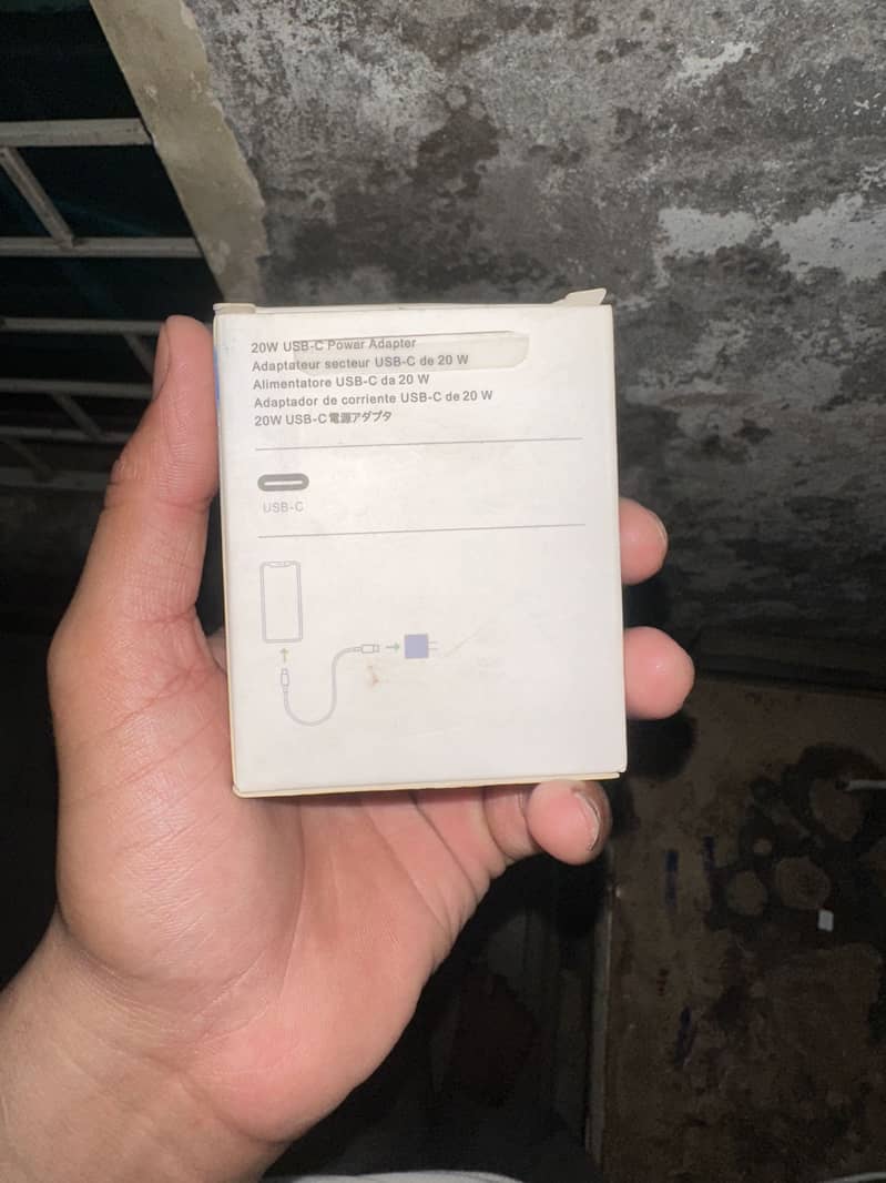 Apple iPhone charger 14