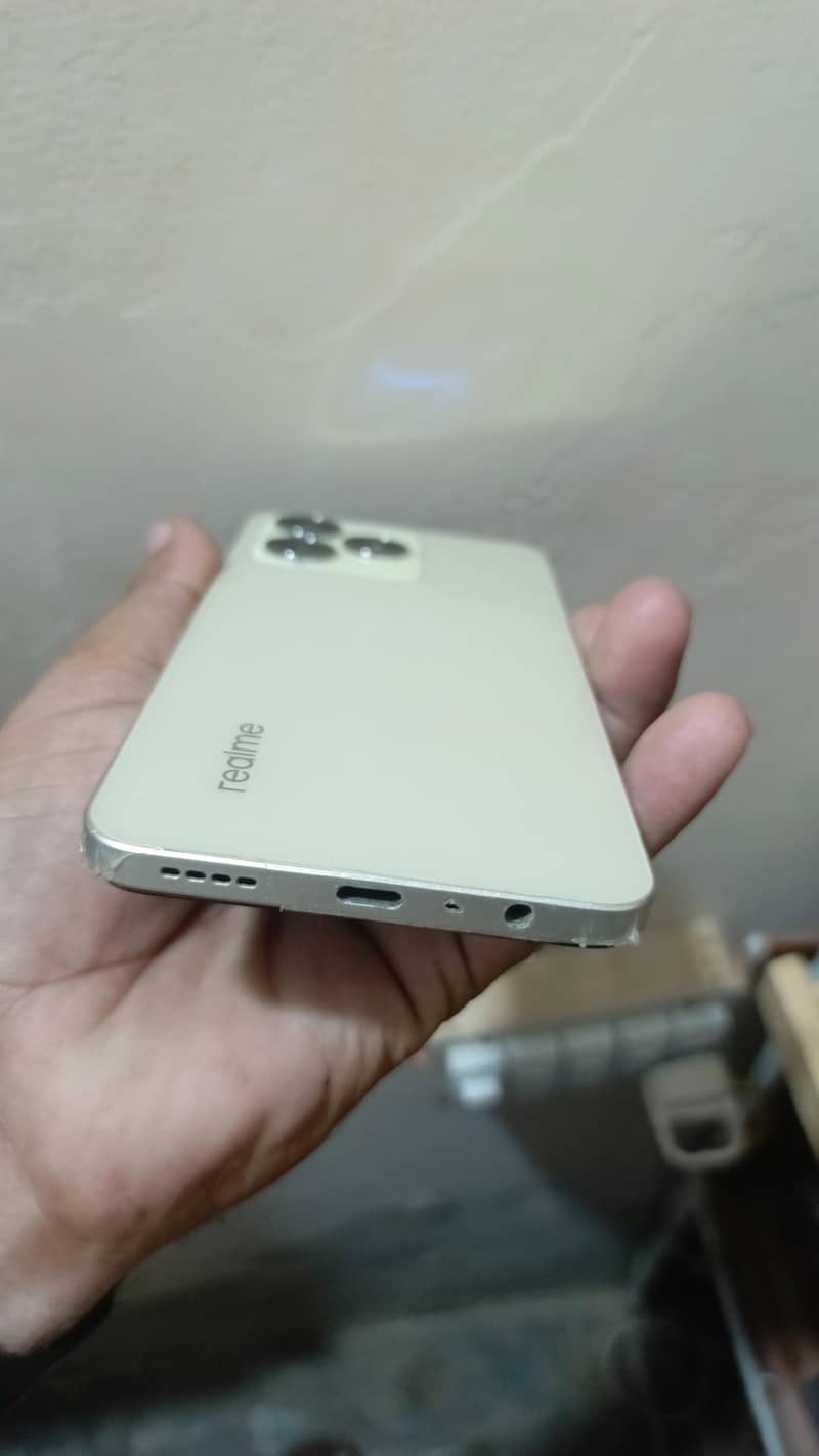 Realme C53 6