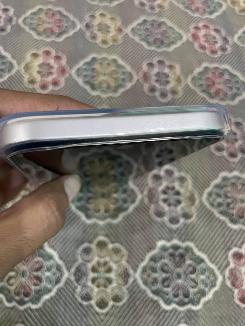 OPPO A6s 4