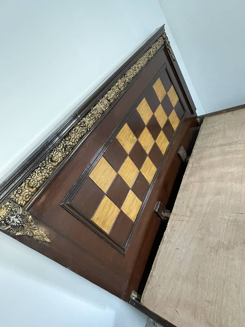 king size bed 1