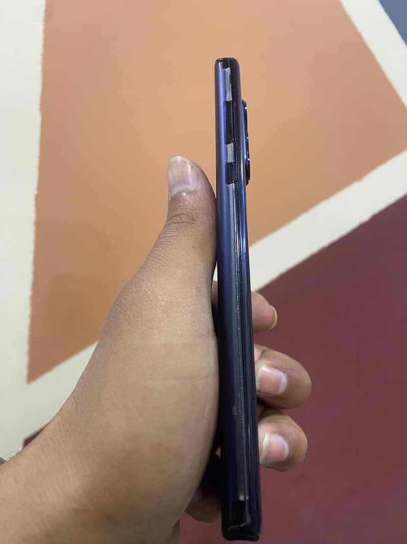 Motorola Edge Plus 5