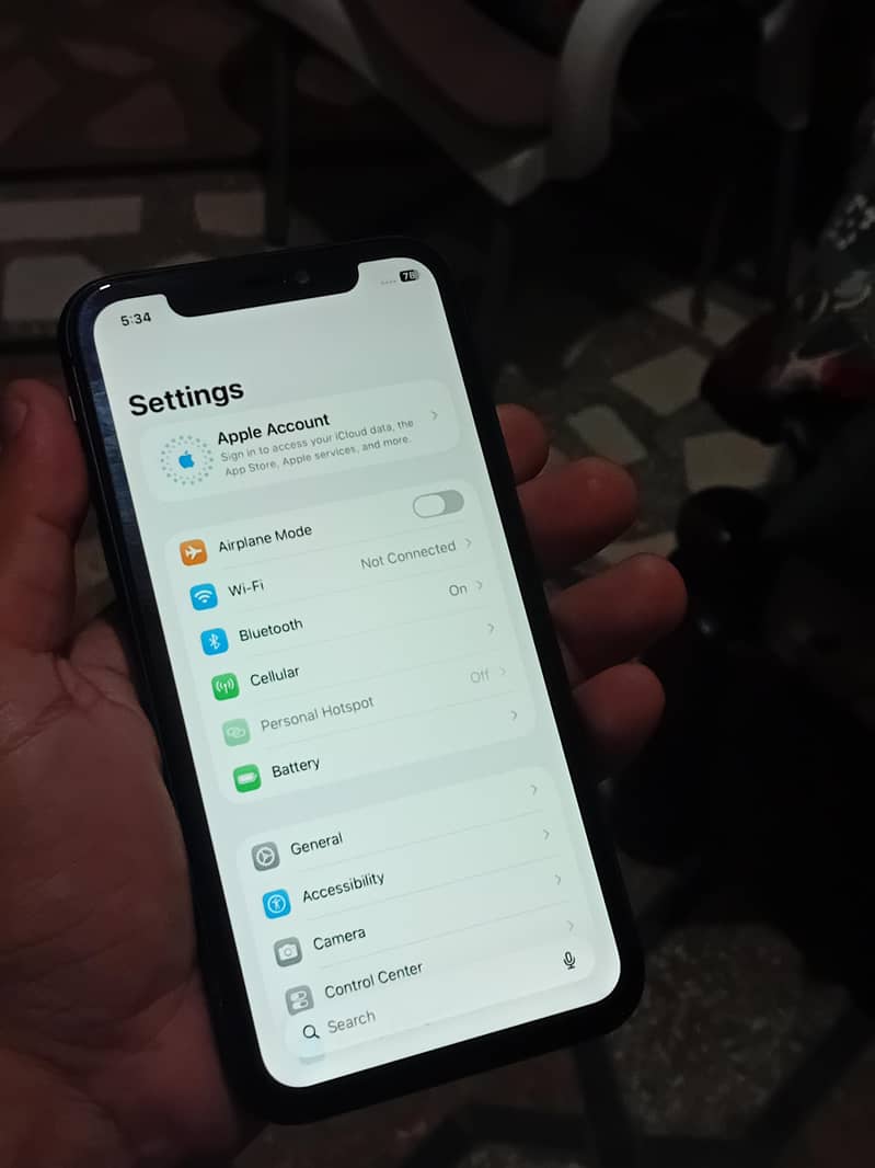 Apple iPhone 11  MDM 5