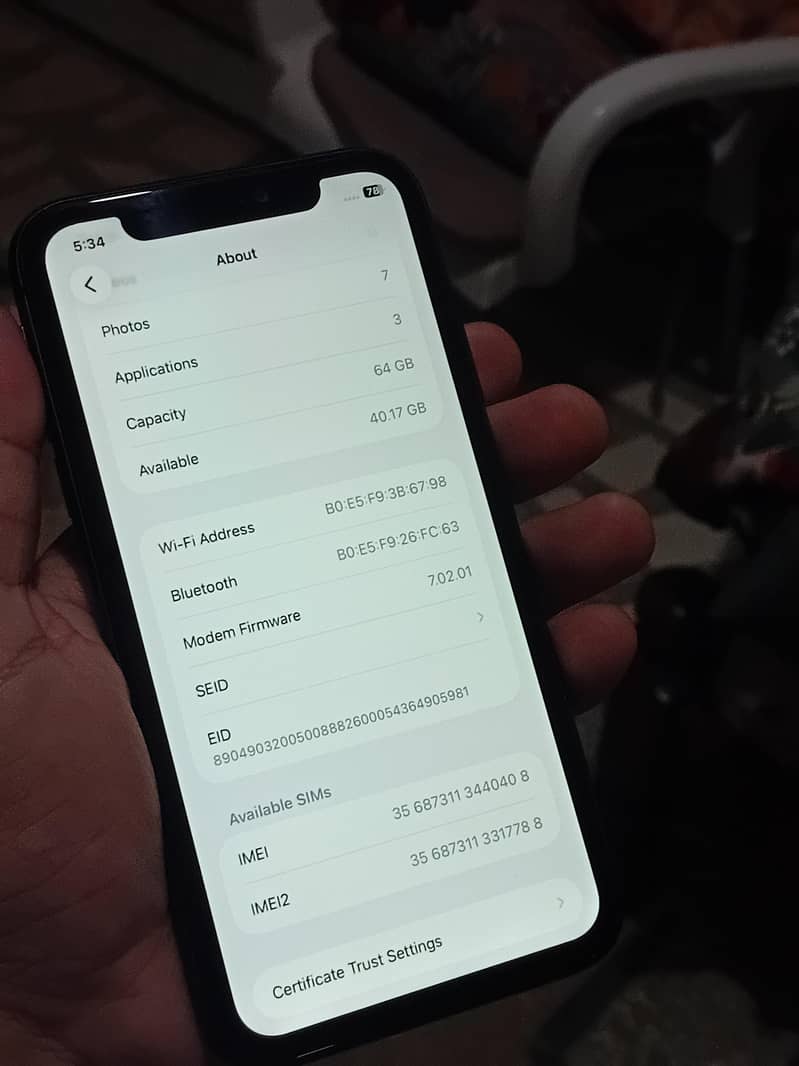 Apple iPhone 11  MDM 6