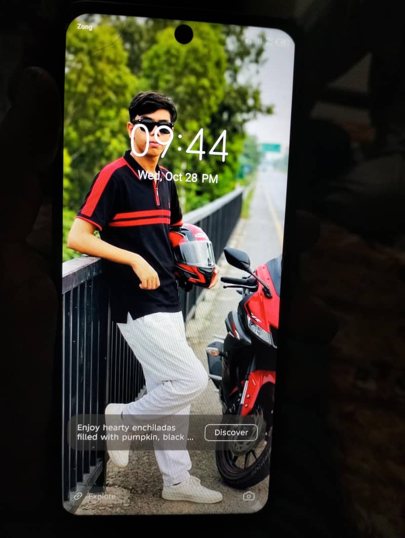 Tecno Spark 8 Pro 0