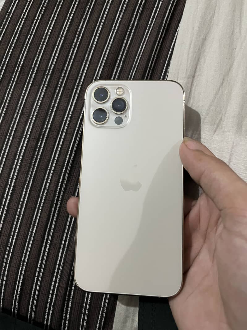 Apple iPhone 12 Pro 0