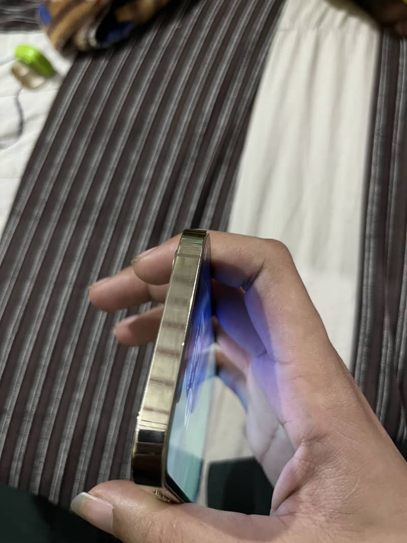 Apple iPhone 12 Pro 7