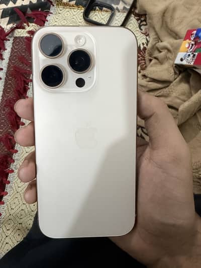 Apple iPhone 16 Pro