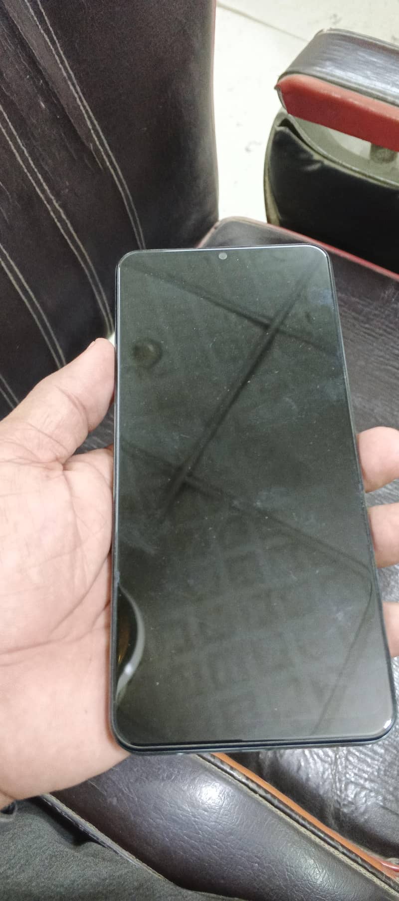 Realme C61 0