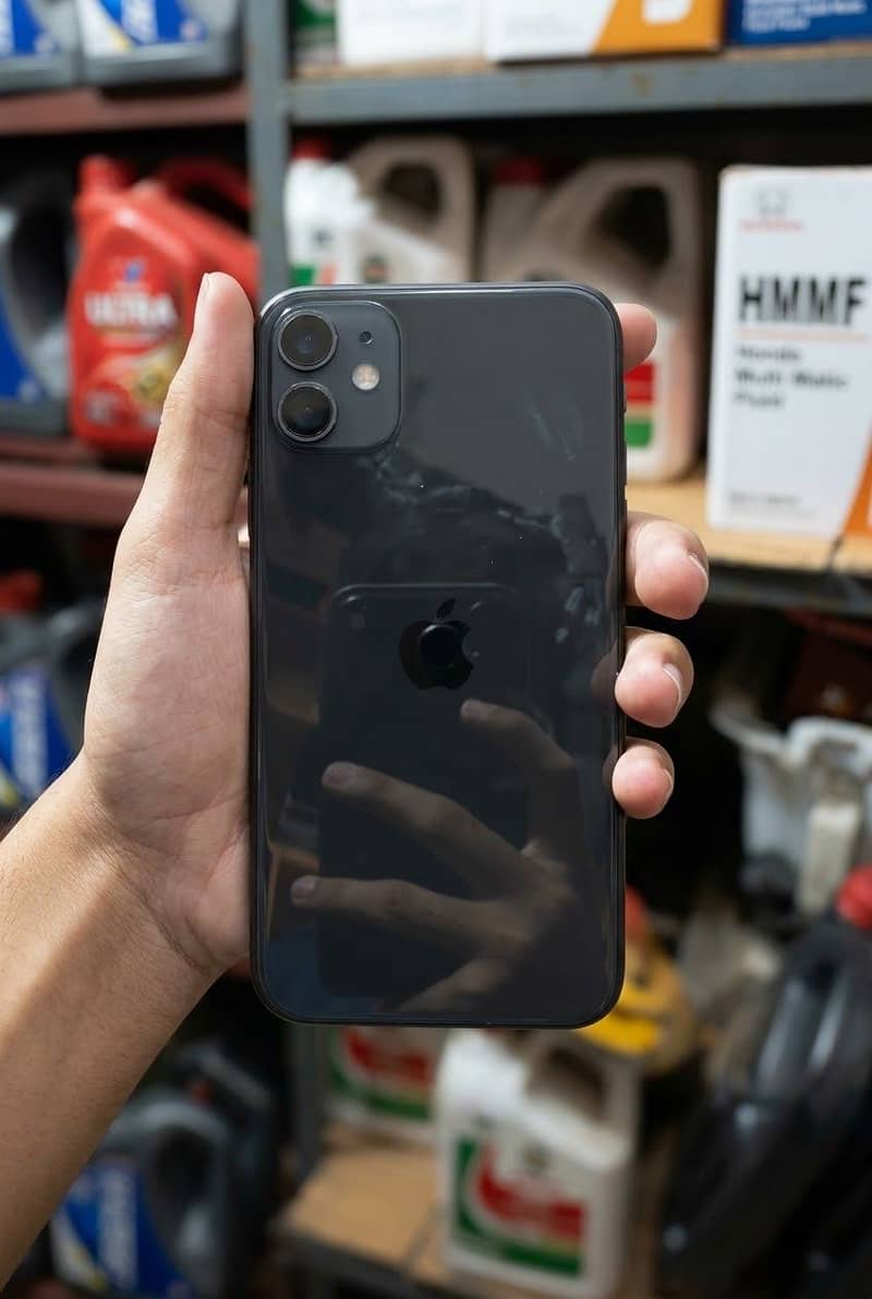 Apple iPhone 11 0