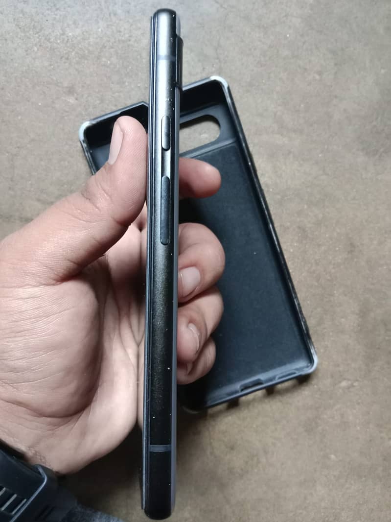 Google Pixel 6 Pro 2