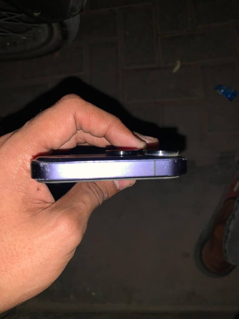 Apple iPhone XR 5