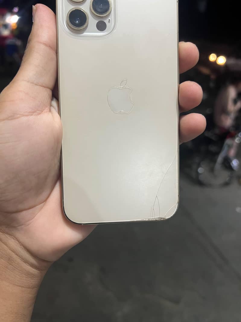 Apple iPhone 12 Pro 2