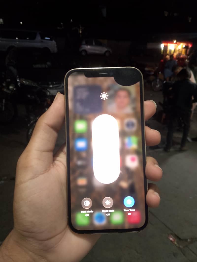 Apple iPhone 12 Pro 3