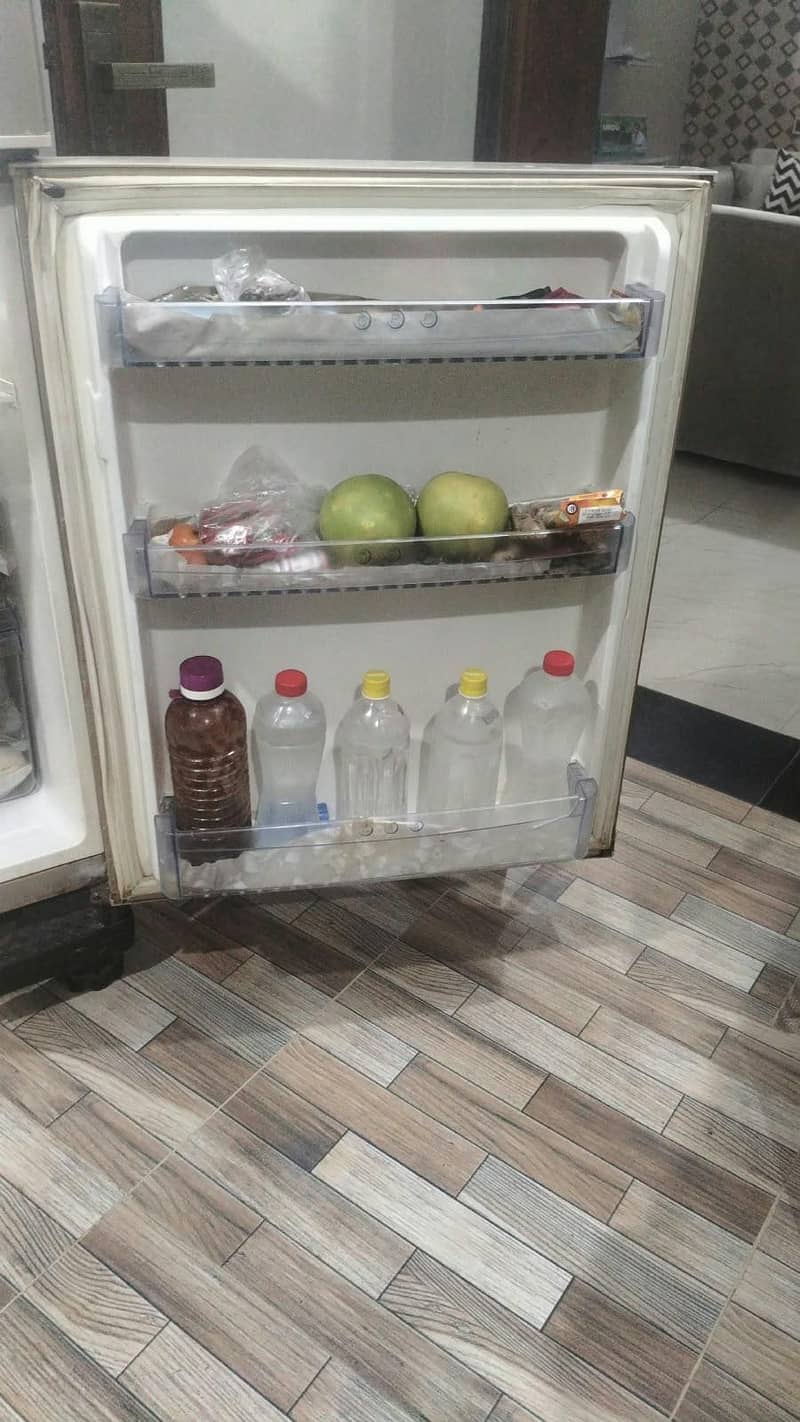 haier fridge 1