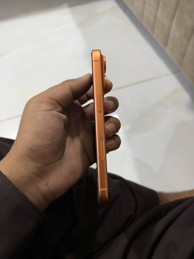 Apple iPhone 17 Pro 1