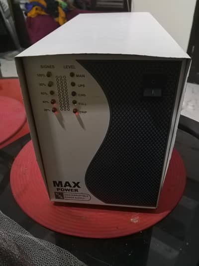 ups I max 700watt