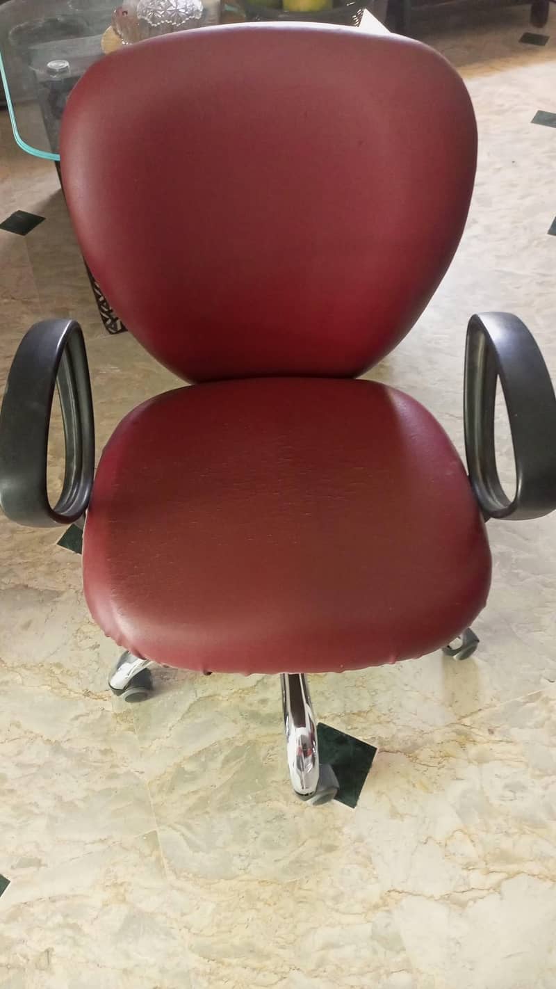 chairs 3