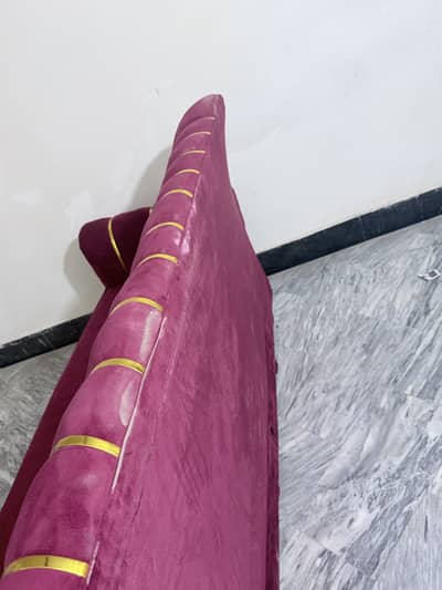 3 seater sofa