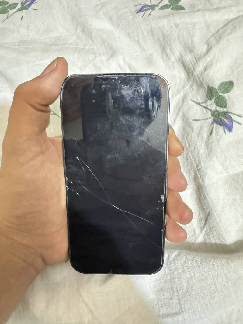 Apple iPhone 14 Pro 2
