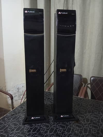 Audionic Reborn RB-10 Tower Speakers